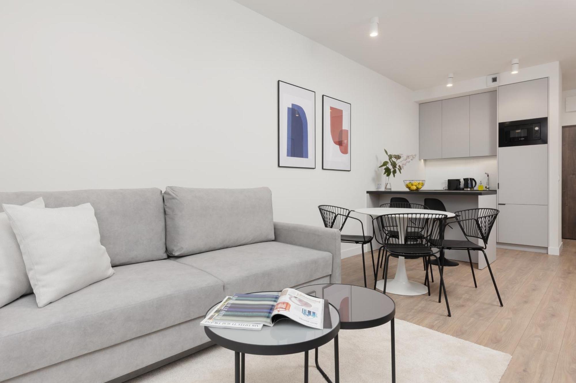 Cozy Domaniewska With Gym & Sauna In Mokotow By Renters Aparthotel Warsaw
